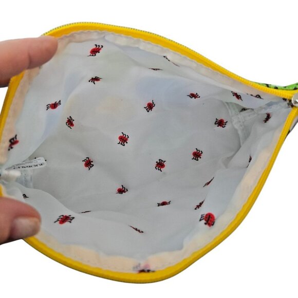 Clinique Skincare & Vera Neumann Makeup Bag Moisture Surge Take The Day Off - Picture 5 of 6